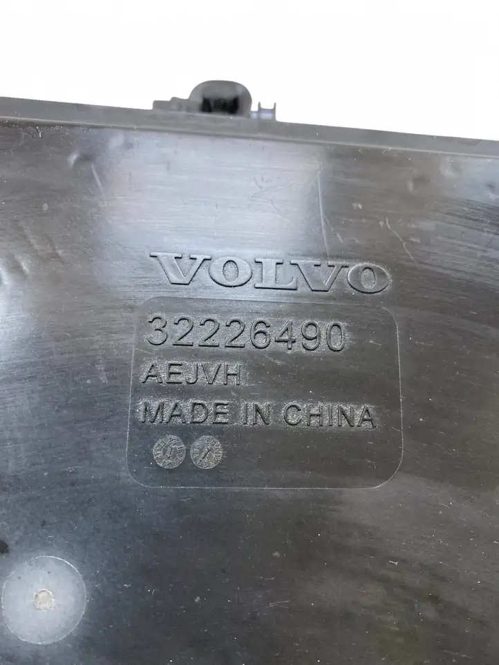 Volvo XC90 (2019 - ) 32226490 Датчик качества воздуха — фото 3