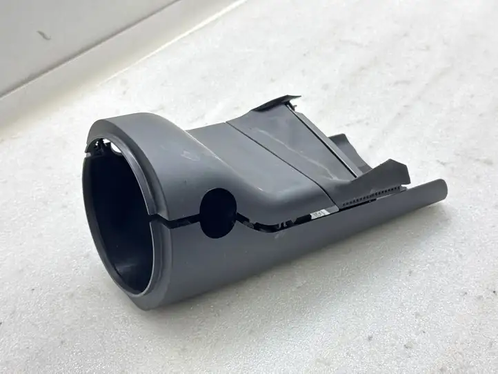 Tesla Model Y (2019 - 2024) 168377500A Обшивка рулевой колонки — фото 1