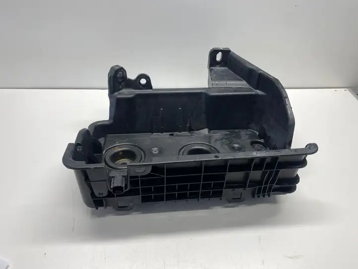 Ford F150 (2018 - 2020) JL3410723AF Ящик аккумулятора — фото 1