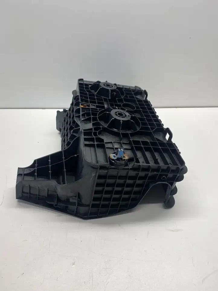 Ford F150 (2018 - 2020) JL3410723AF Ящик аккумулятора — фото 7