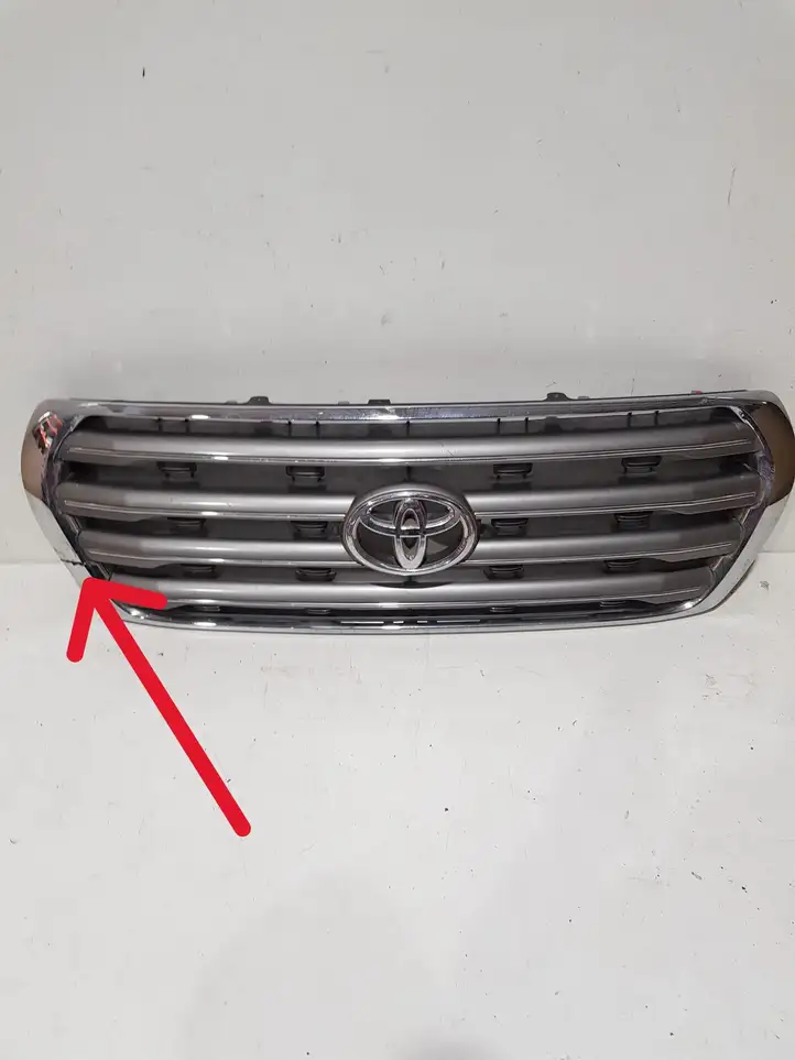 Toyota Land Cruiser (J200) (2008 - ) 5310160490 Вентиляционная решетка кузова — фото 1