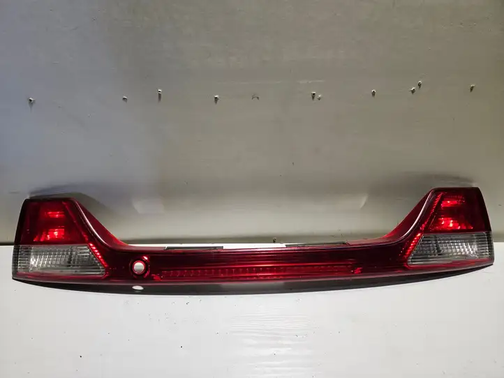 Seat Toledo II (1M) (1998 - 2006) 1M5945225D Центральный задний фонарь (бленда) — фото 1