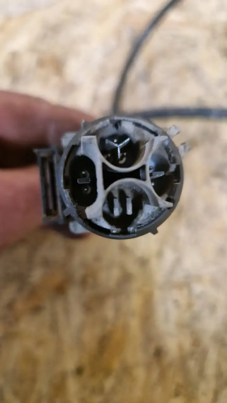 Opel Insignia A (2008 - 2017) 13356790 Проводка переднего датчика ABS — фото 3
