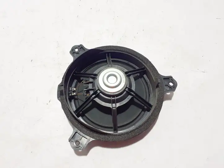 Subaru Forester SK (2018 - 2025) 86301FL040 Динамики задних дверей — фото 2