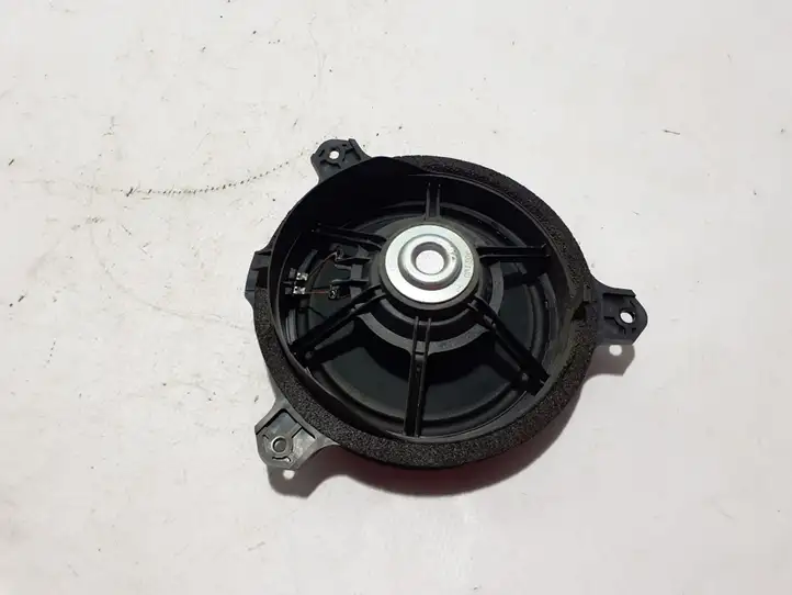 Subaru Forester SK (2018 - 2025) 86301FL040 Динамики задних дверей — фото 2