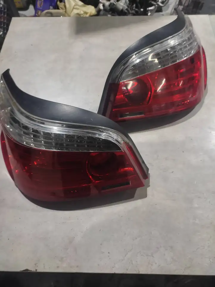 BMW 5 E60 E61 (2004 - 2010) 7177281 Задний фонарь в кузове — фото 1