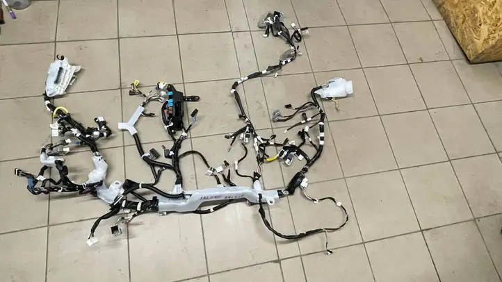 Toyota C-HR I (2016 - 2022) 82146E4140 Левый жгут проводов салона — фото 2