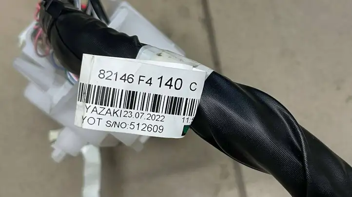 Toyota C-HR I (2016 - 2022) 82146E4140 Левый жгут проводов салона — фото 4