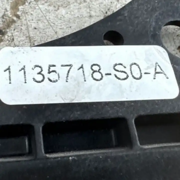 Tesla Model S (2016 - 2021) 1135718S0A Наружная ручка двери — фото 7