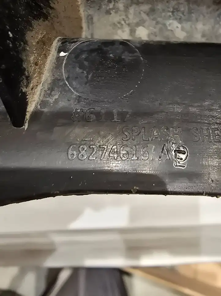 Dodge Ram (2018 - ) 68274616Ae Кронштейн переднего подкрылка — фото 5