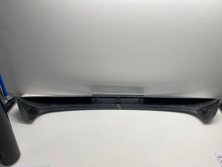 Volkswagen Golf V (2003 - 2009) Прочая отделка багажника — фото 2