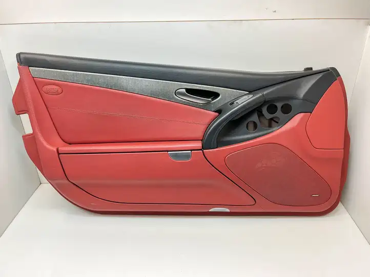 Mercedes-Benz SL R230 (2001 - 2012) A2307600161 Обшивка передней двери — фото 1