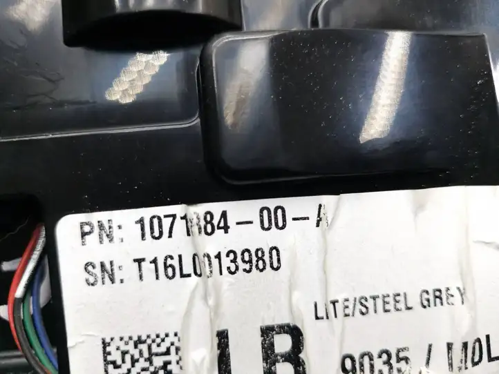 Tesla Model S (2016 - 2021) 107188400A Наружная ручка задней двери — фото 6