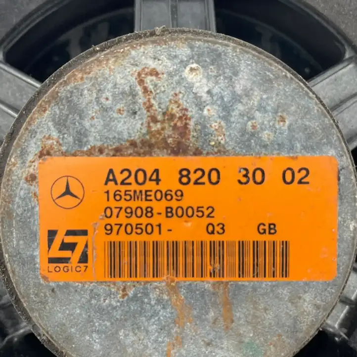 Mercedes-Benz C W204 (2007 - 2014) A2048203002 Динамики передних дверей — фото 2