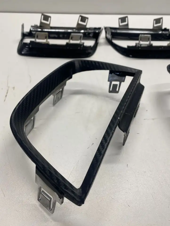 Chevrolet Camaro (2009 - 2013) 92197052 Отделка (ленточка) заднего фонаря — фото 10