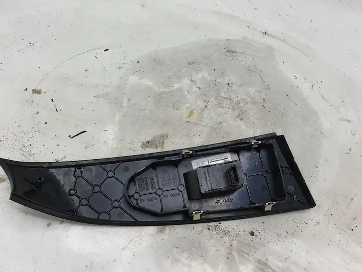 BMW 5 E60 E61 (2004 - 2010) 6951956A Кнопка стеклоподъемников — фото 3