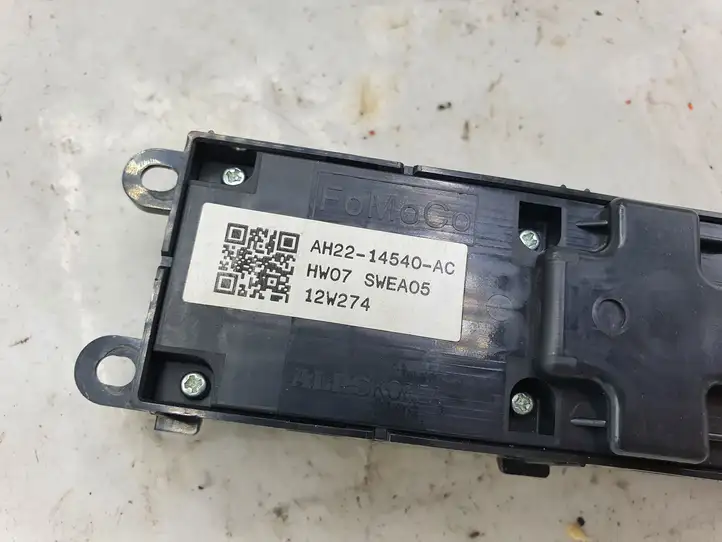 Land Rover Range Rover Sport L494 (2009 - 2013) AH2214540AC Блок кнопок стеклоподъемников — фото 3