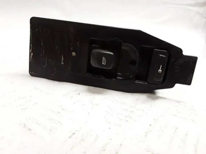Volvo S60 (2004 - 2010) 30746075 Блок кнопок стеклоподъемников — фото 1