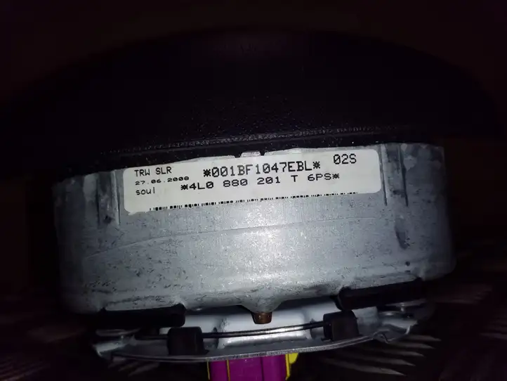 Audi Q7 4L (2005 - 2009) 4L0880201T Подушка безопасности руля — фото 2