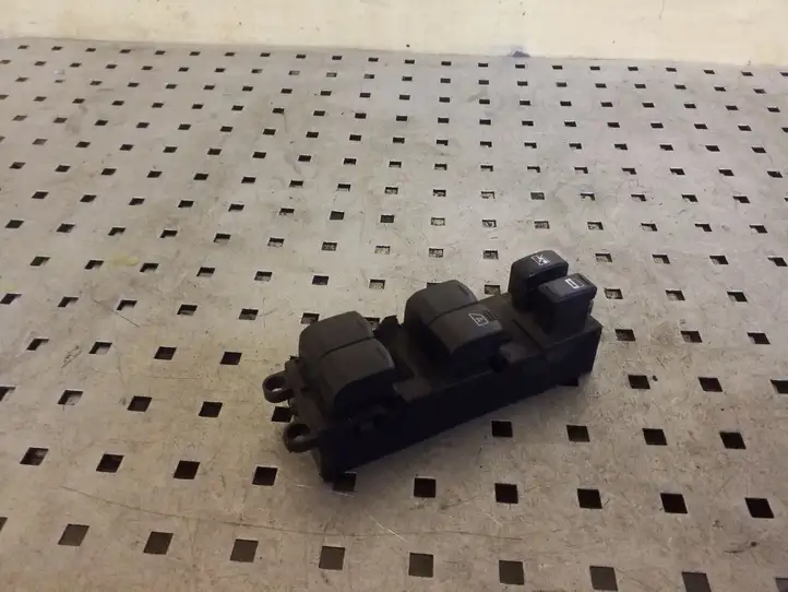 Subaru Outback (2009 - 2014) 157526 Кнопка стеклоподъемников — фото 1
