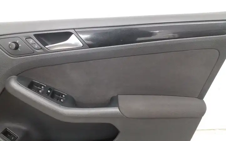 Volkswagen Jetta VI (2011 - 2018) 5C8867012 Обшивка передней двери — фото 6