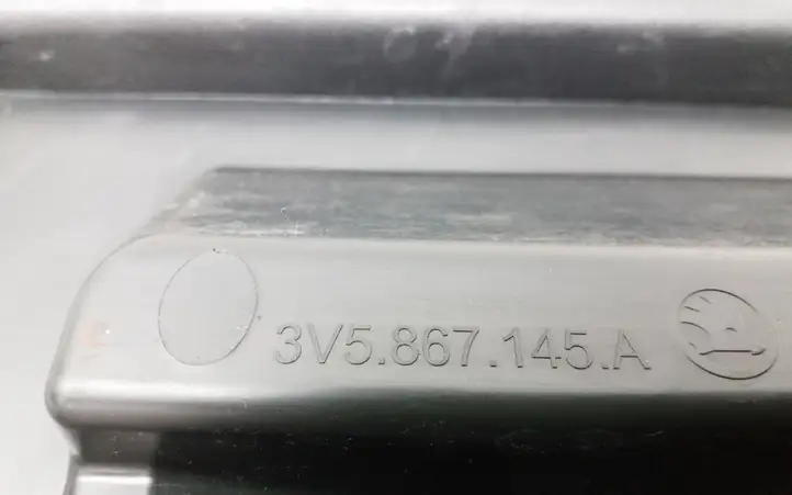 Skoda Superb B8 (3V) (2015 - 2023) 3V5867145A Перегородка органайзера — фото 5