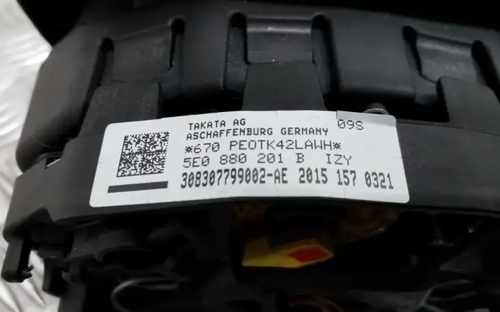 Skoda Octavia Mk3 (5E) (2013 - 2019) 5E0880201B Подушка безопасности руля — фото 5