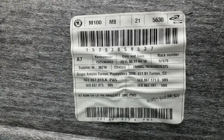 Skoda Octavia Mk3 (5E) (2013 - 2019) 5E0867171E Обшивка передней двери — фото 4