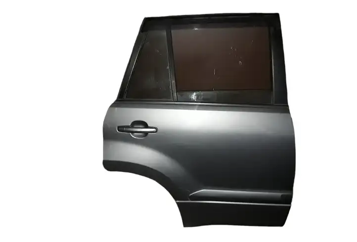 Suzuki Grand Vitara II (2005 - 2008) 6800365832 Задняя дверь — фото 1