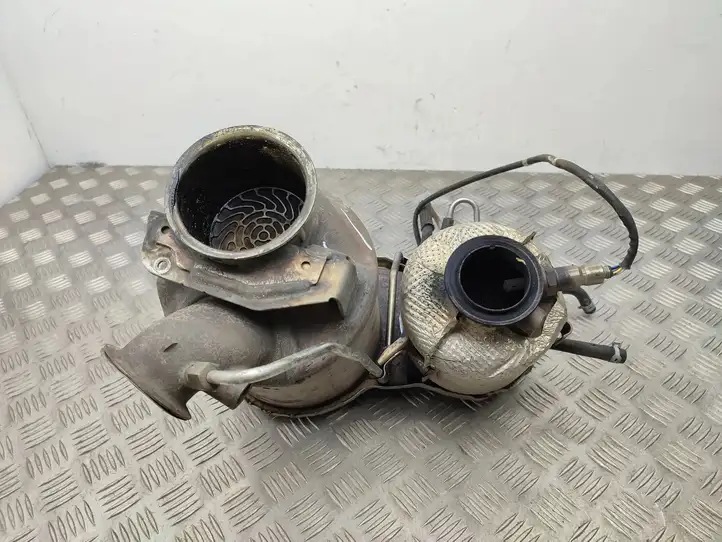 Volkswagen PASSAT B8 (2015 - ) 04L131783N Катализатор / DPF / FAP — фото 4