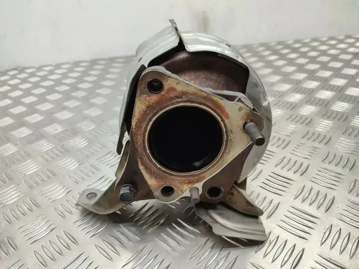 Mazda 3 (2017 - 2019) S801 Катализатор / DPF / FAP — фото 10
