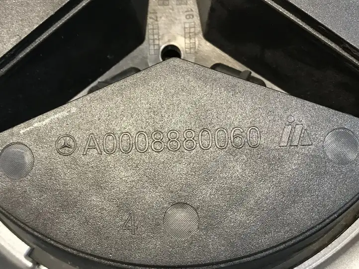 Mercedes-Benz S C217 (2015 - 2020) A2178880123 Вентиляционная решетка кузова — фото 4
