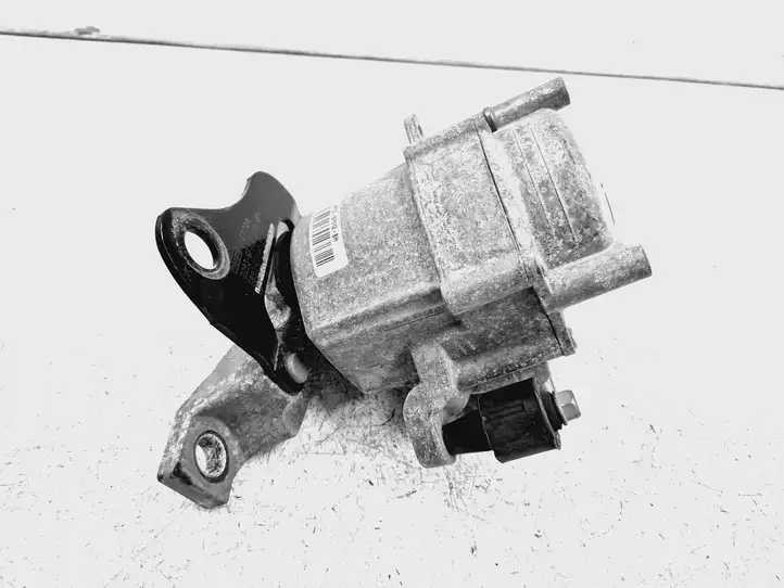 Ford Fusion II (2013 - ) HP536F012 Опора двигателя — фото 2