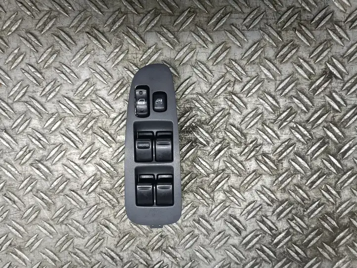 Toyota Previa (XR30, XR40) II (2000 - 2006) Блок кнопок стеклоподъемников — фото 6