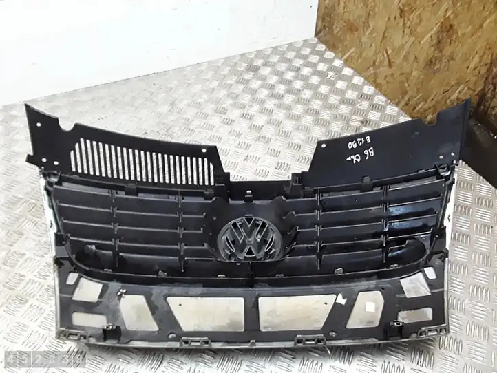 Volkswagen PASSAT B6 (2005 - 2010) Передняя решетка — фото 6