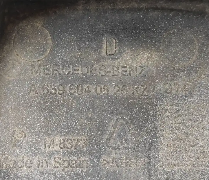 Mercedes-Benz Vito Viano W639 (2010 - 2015) A6396940825 Прочие внешние детали — фото 4