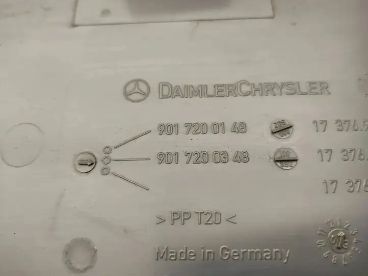Mercedes-Benz Sprinter W901 W902 W903 W904 (1995 - 2007) 9017200348 Прочие детали салона — фото 2