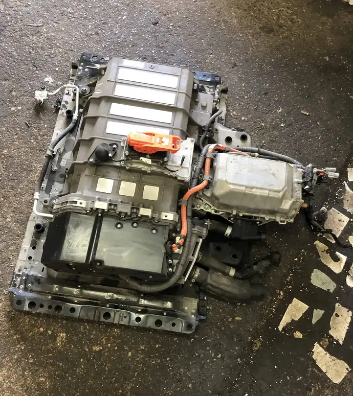 Toyota Mirai (2015 - 2020) Модуль аккумуляторной батареи гибридного автомобиля / электромобиля — фото 1