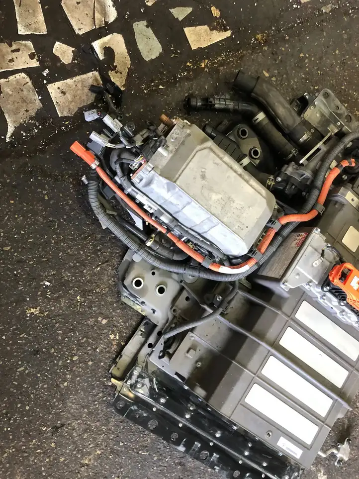 Toyota Mirai (2015 - 2020) Модуль аккумуляторной батареи гибридного автомобиля / электромобиля — фото 4