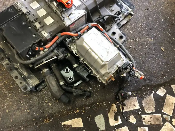 Toyota Mirai (2015 - 2020) Модуль аккумуляторной батареи гибридного автомобиля / электромобиля — фото 5