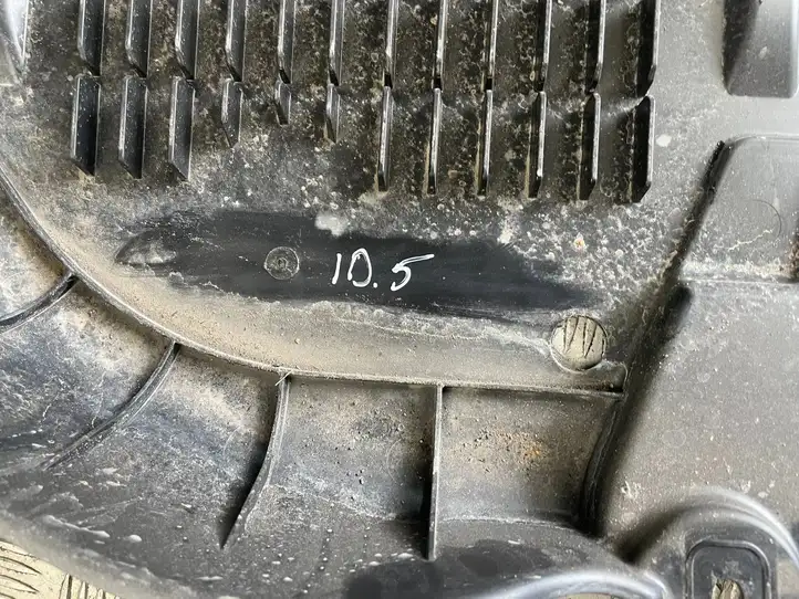 Volkswagen ID.5 (2022 - ) 11A825523A Защита днища — фото 3
