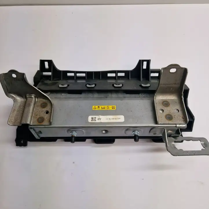 Subaru Outback (BT) (2019 - ) WQZ0X047014 Коленная подушка безопасности — фото 3
