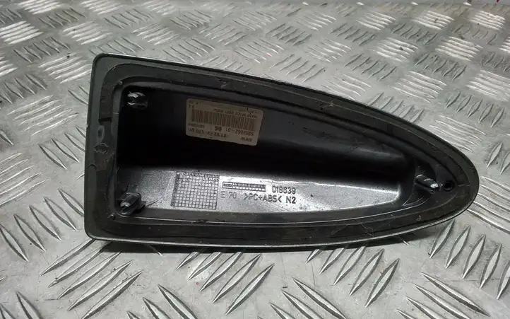 BMW X5 E70 (2006 - 2013) 018639 Крышка GPS-антенны — фото 2