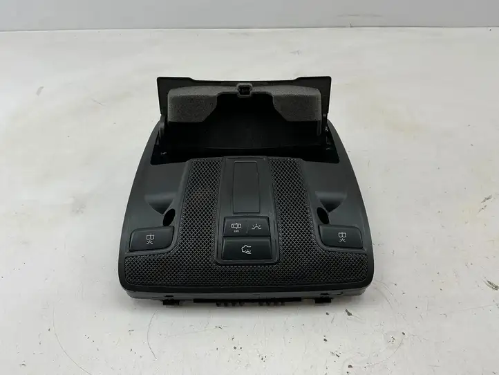 Mercedes-Benz A W176 (2012 - 2018) A0009004908 Передняя подсветка — фото 7