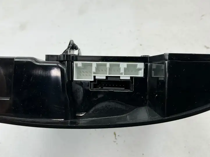 Mercedes-Benz A W176 (2012 - 2018) A0009004908 Передняя подсветка — фото 11
