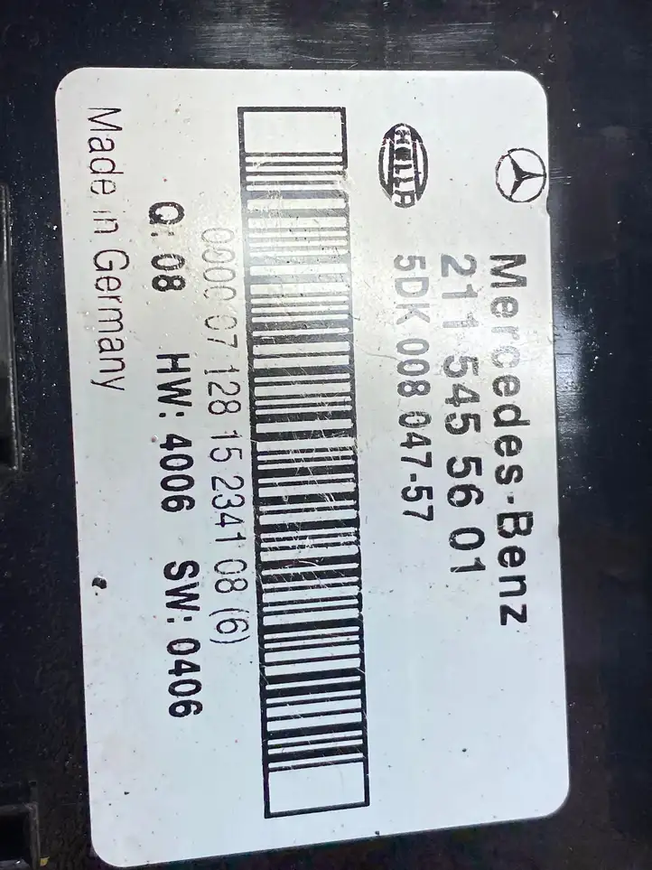 Mercedes-Benz E W211 (2002 - 2009) 2115455601 Блок предохранителей — фото 5