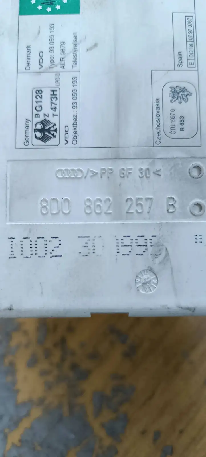 Audi A3/S3 8L (2000 - 2003) 8D0862257B Вакуумный насос центрального замка — фото 3