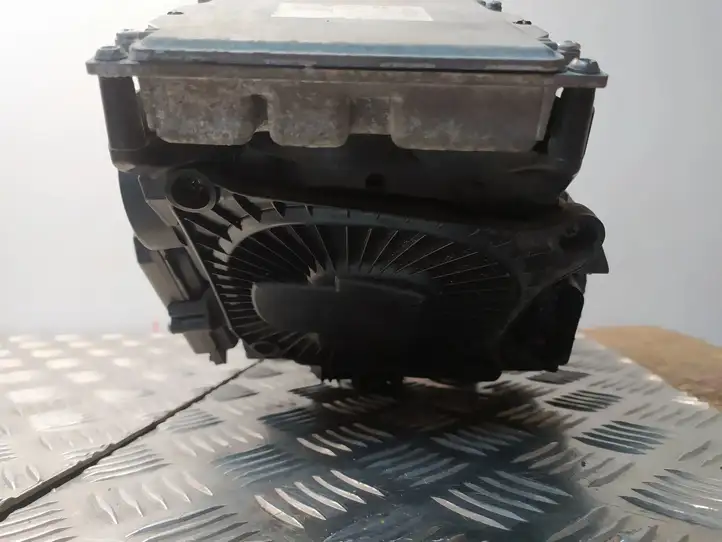 Porsche 911 991 (2011 - 2019) 99163117122 Передняя фара — фото 3