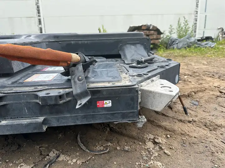Porsche Taycan 9J1 (2019 - ) 9J1915100AL Аккумулятор гибридного / электрического автомобиля — фото 4