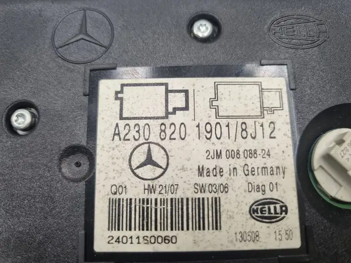 Mercedes-Benz SL R230 (2001 - 2012) A2308201901 Передняя подсветка — фото 8